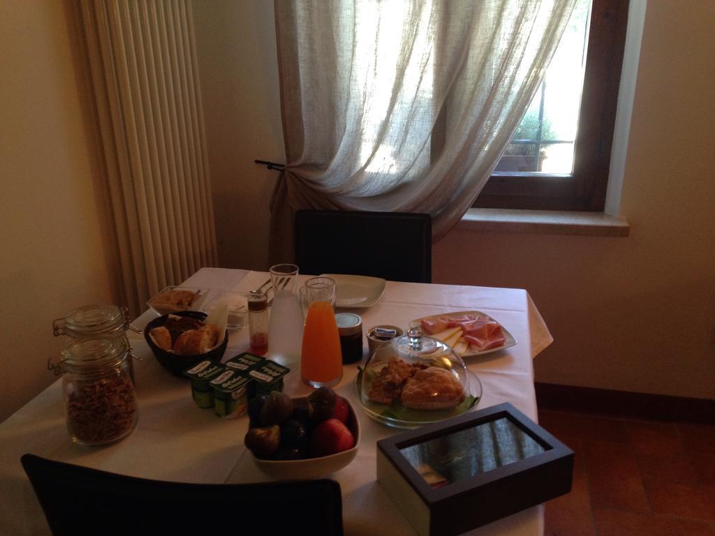 Agriturismo Viridarium Castellucchio Eksteriør billede